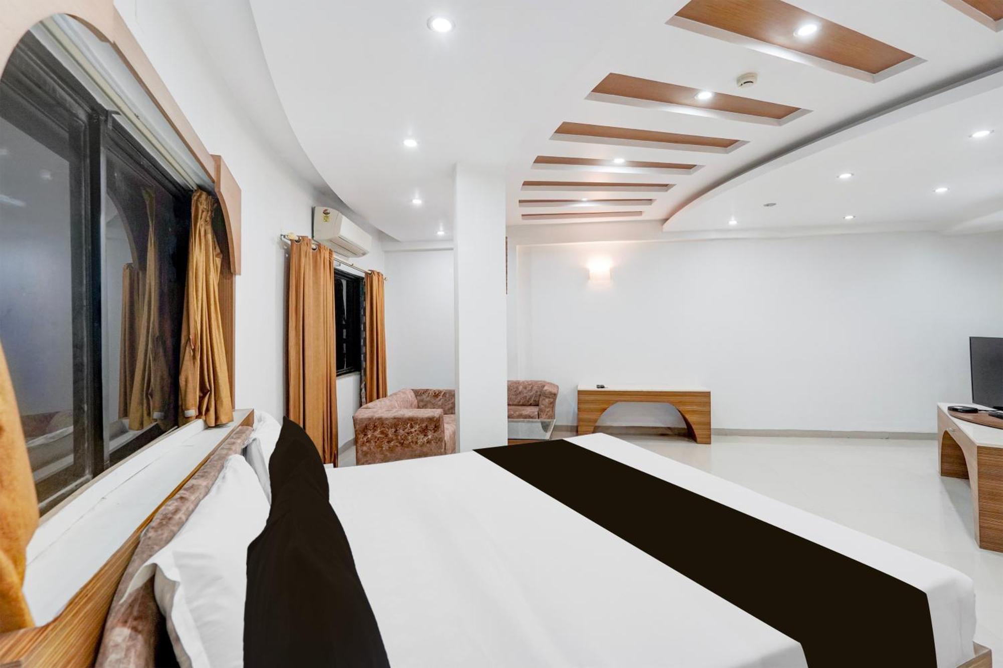 Super Townhouse Mg Road Porbandar Formerly Hotel Harmony Exterior photo