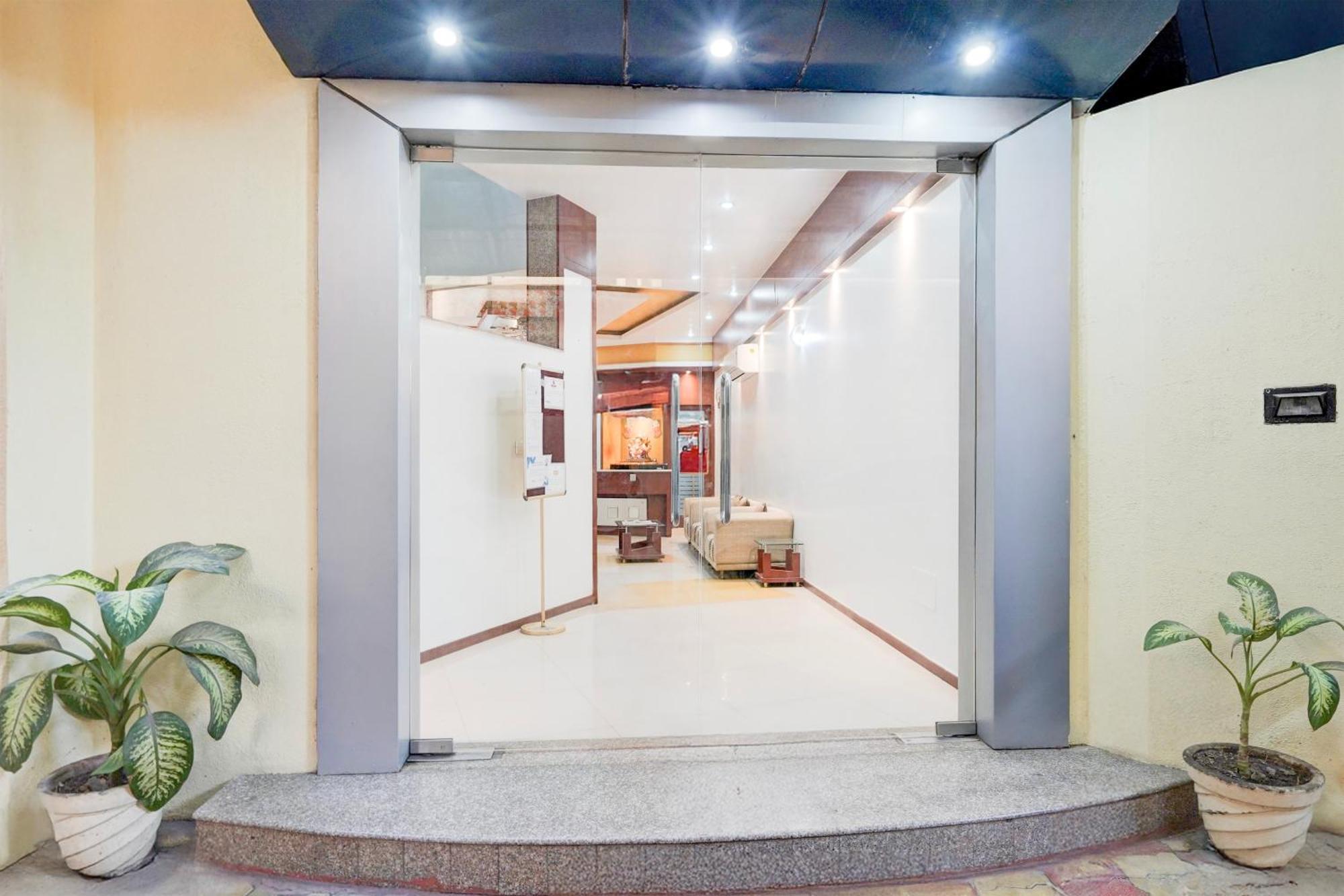 Super Townhouse Mg Road Porbandar Formerly Hotel Harmony Exterior photo